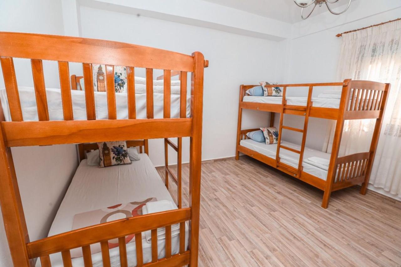 Hostel Nana Vlorë Exteriér fotografie