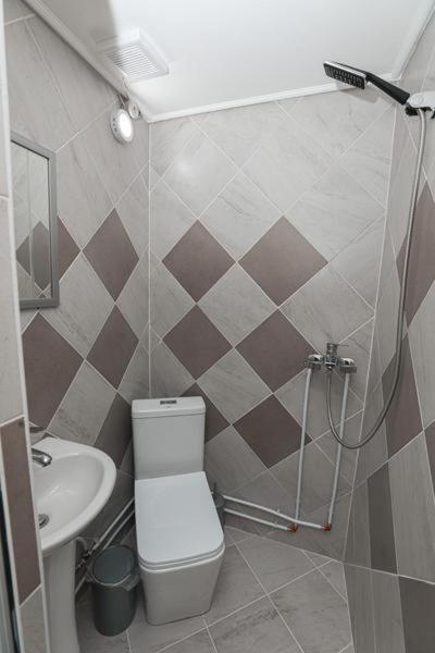 Hostel Nana Vlorë Exteriér fotografie